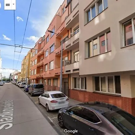 Moderni Hi-tech V Centru Pardubic - Wi-fi, Netflix, Projektor Pardubice