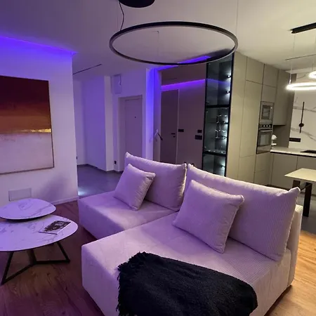 Apartment Moderni Hi-tech V Centru Pardubic - Wi-fi, Netflix, Projektor *