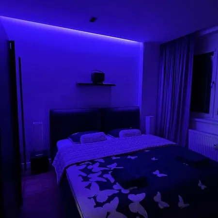 Moderni Hi-tech V Centru Pardubic - Wi-fi, Netflix, Projektor *