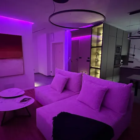 Moderni Hi-tech V Centru Pardubic - Wi-fi, Netflix, Projektor Apartment