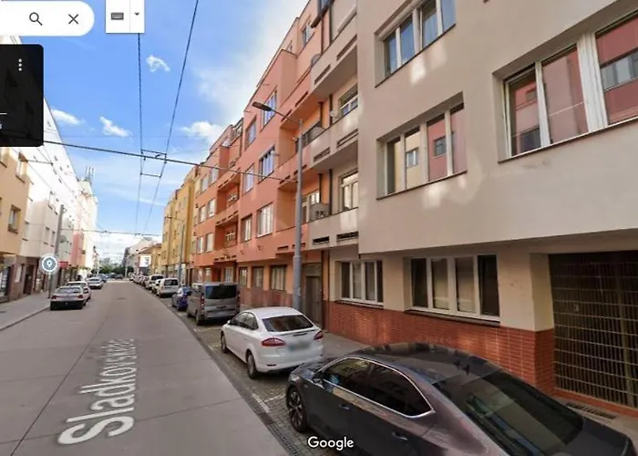 Moderni Hi-tech V Centru Pardubic - Wi-fi, Netflix, Projektor Pardubice